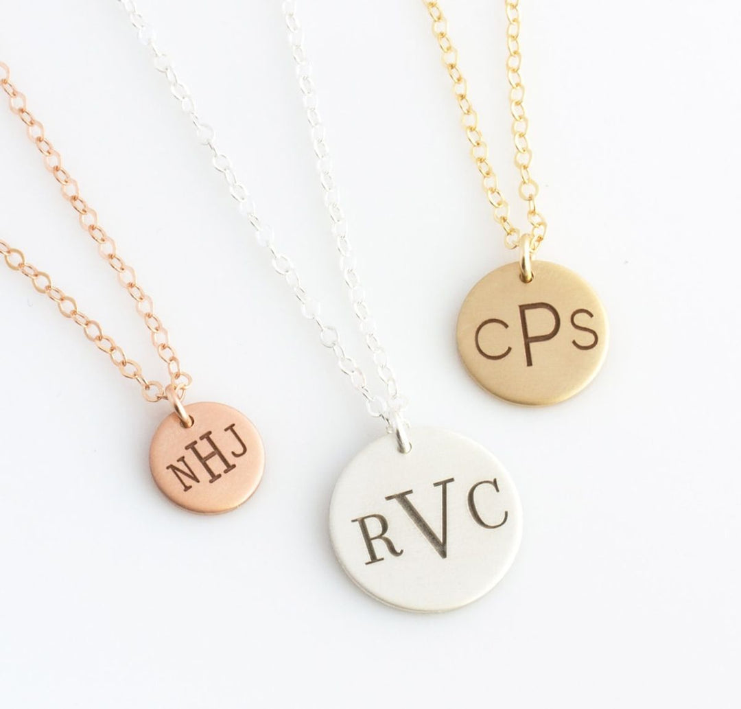 From the Heart: The Joy of Gifting Personalized Necklaces