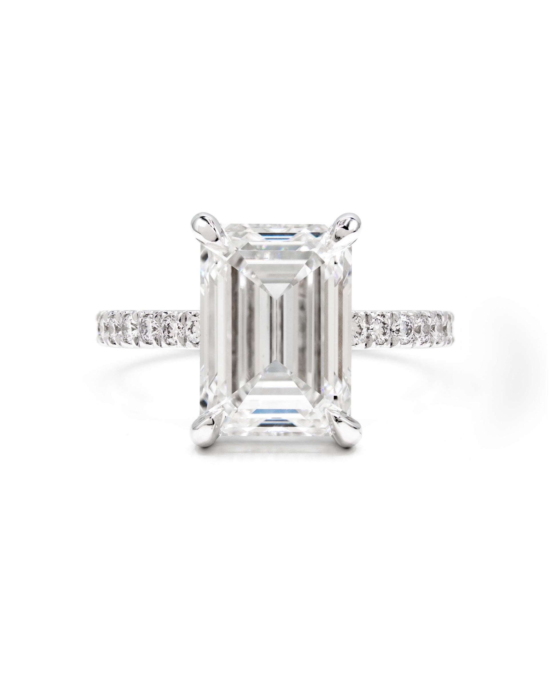 Custom Engagement Rings Víya Jewelry